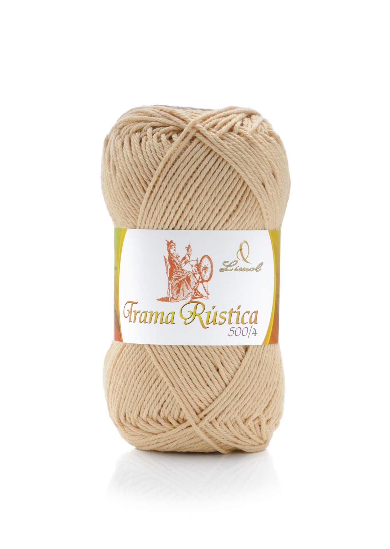 Novelo de lã bege com etiqueta Trama Rústica 500/4 e marca Litoral.
