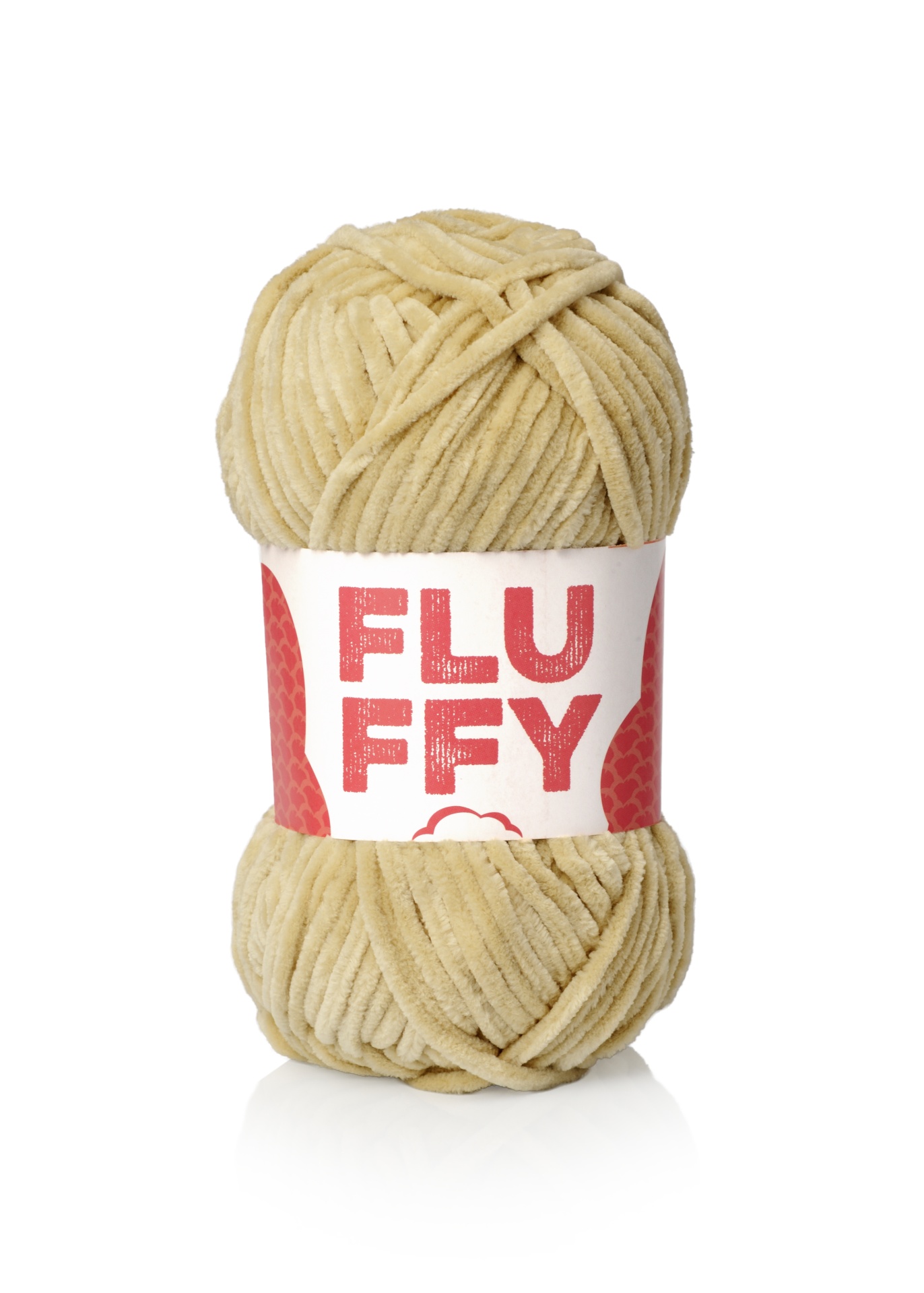 Novelo de fio felpudo bege claro com rótulo FLUFFY
