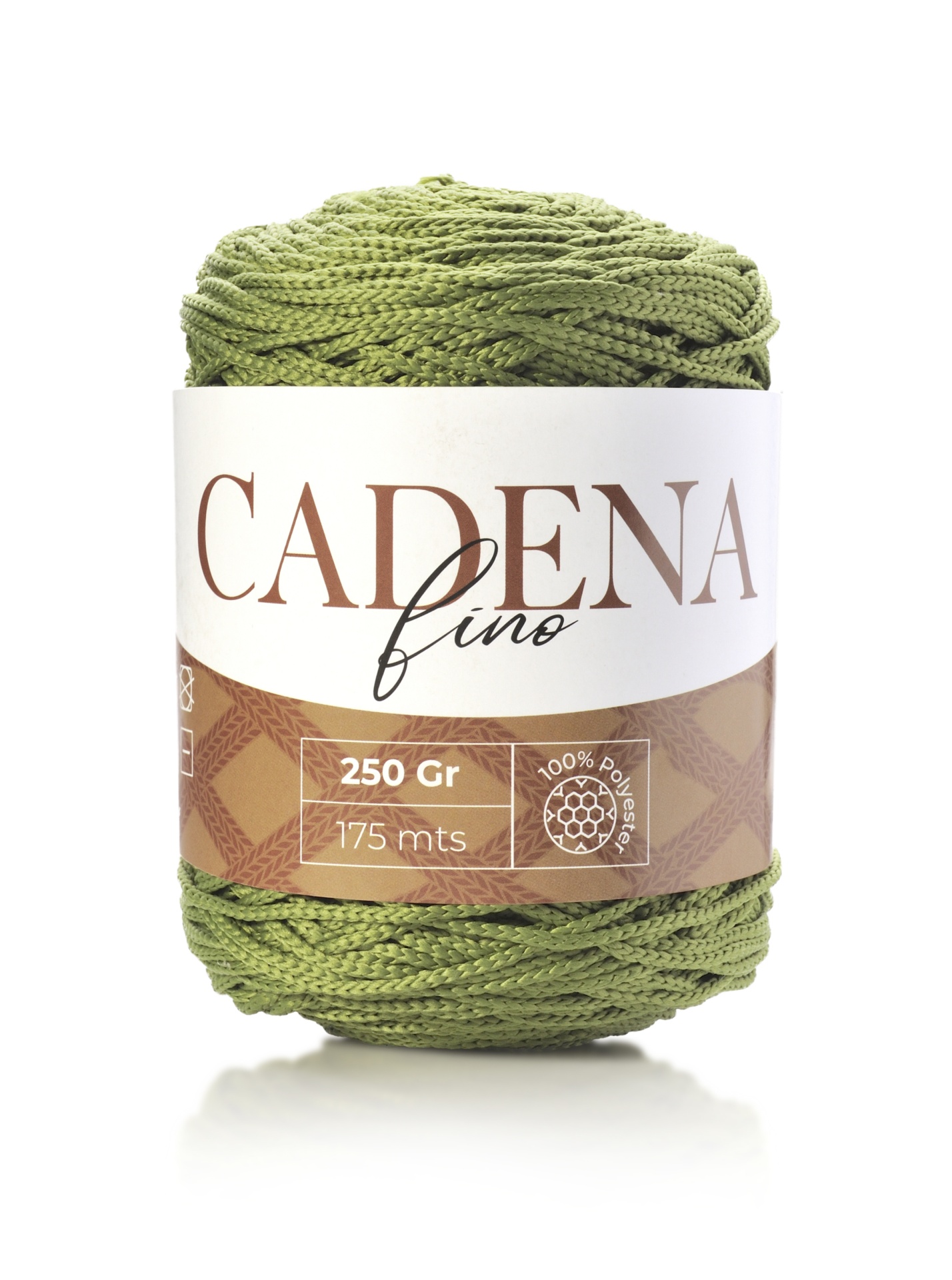 Novelo de fio verde com etiqueta CADENA fino de 250 gr e 175 metros.
