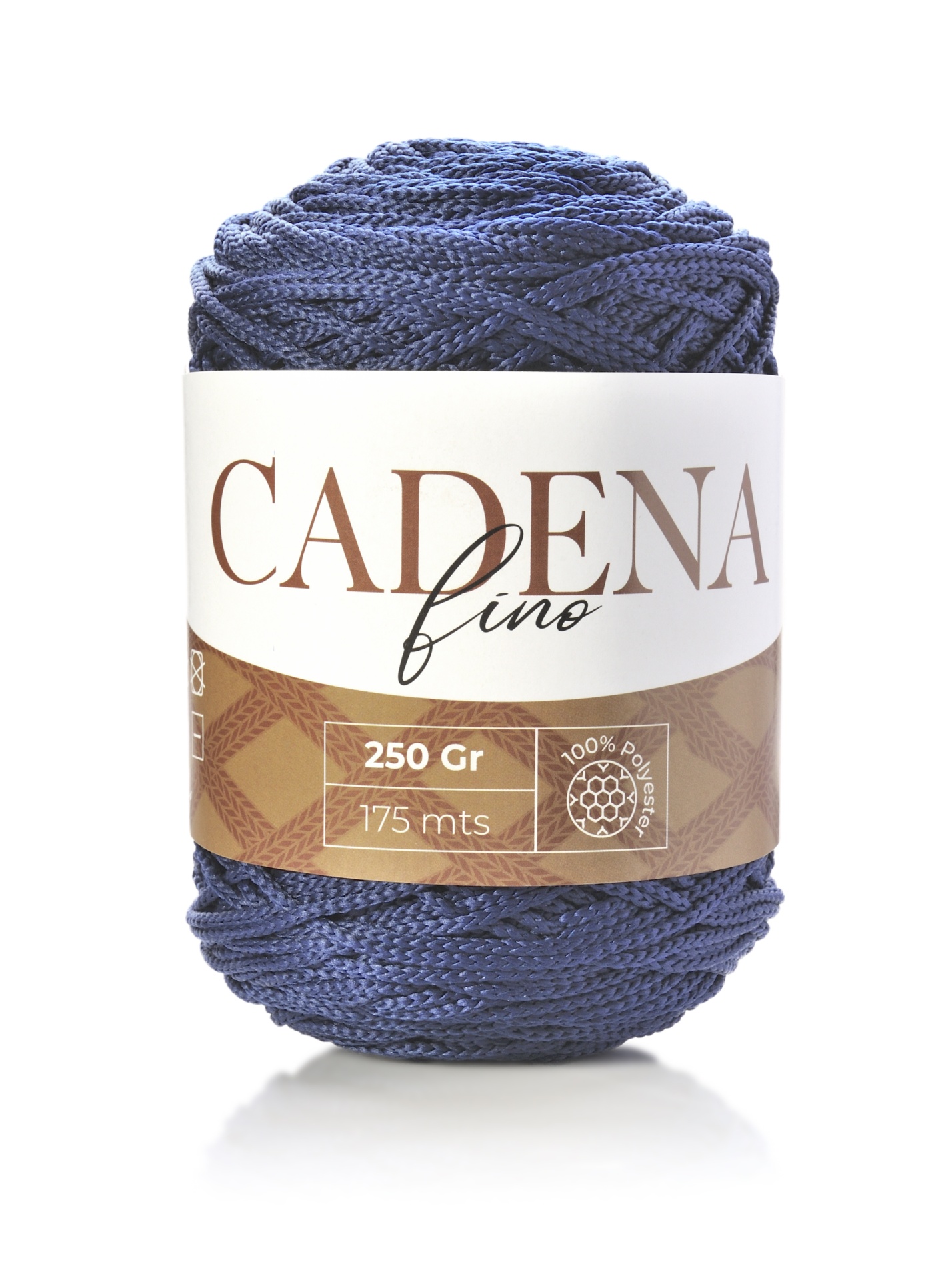 Novelo de fio azul escuro com etiqueta CADENA fino 250 Gr 175 mts 100% poliéster