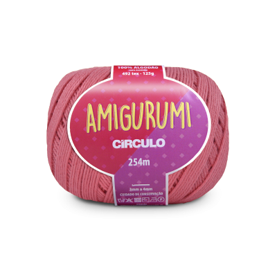 Novelo de fio rosa para amigurumi com etiqueta da marca Círculo