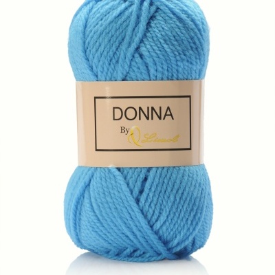 Novelo de lã azul claro com etiqueta DONNA By Qsilennett