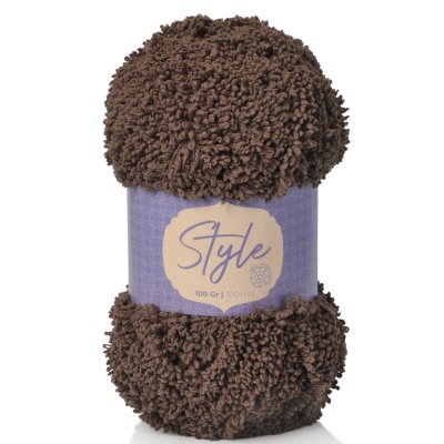 Novelo de lã castanha com etiqueta roxa e texto Style