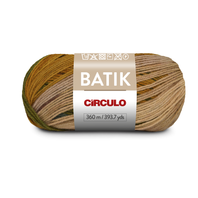 Novelo de lã multicolor bege, castanho e verde com etiqueta branca BATIK CÍRCULO.