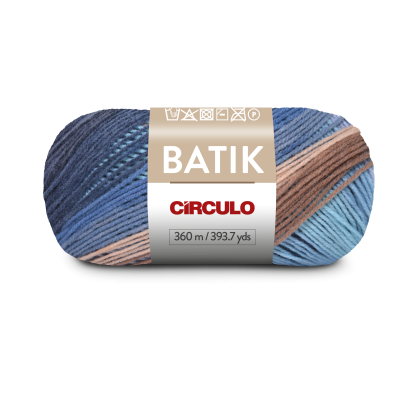 Novelo de fio multicolor com etiqueta BATIK da Círculo