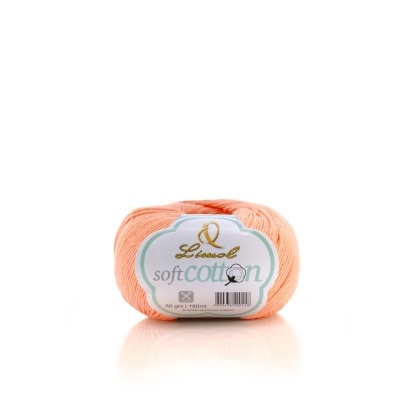 Novelo de lã cor pêssego Soft Cotton com etiqueta branca