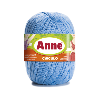 Rolo de linha azul claro com etiqueta da marca Anne