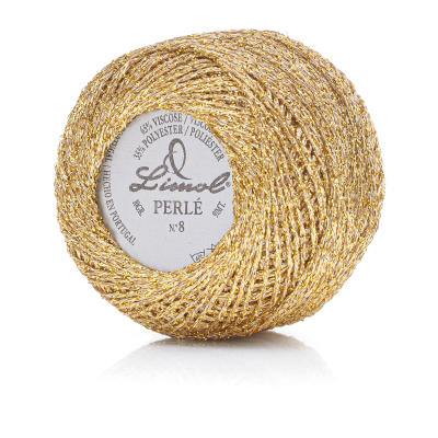 Novelo de linha metálica dourada Limol Perlé N.º 8 com etiqueta central em fundo branco