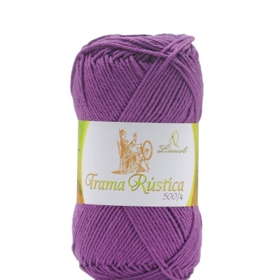 Novelo de lã roxa com rótulo branco e texto Trama Rústica 500/4
