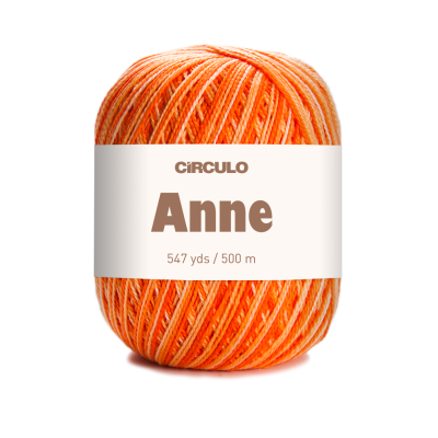 Novelo de fio laranja Anne com rótulo branco
