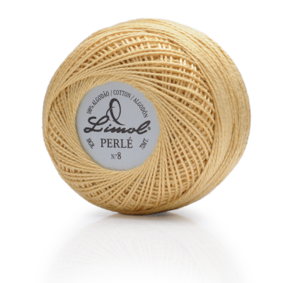 Rolo de linha Limol Perlé bege claro com etiqueta branca e texto