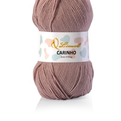 Novelo de fio de lã rosa claro com rótulo branco e texto Limol CARINHO Anti-Pilling