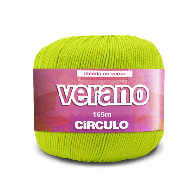 Novelo de fio verde com etiqueta rosa e roxa e texto Verano 165m CÍRCULO