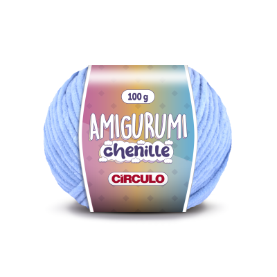 Novelo de fio chenille azul claro com etiqueta colorida