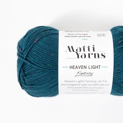 Novelo de lã azul escuro Matti Yarns Heaven Light Fantasy com etiqueta branca