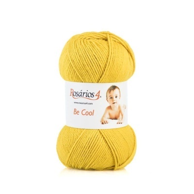 Novelo de lã amarelo com etiqueta da marca Rosários 4 e imagem de bebé