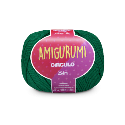 Novelo de fio verde escuro com etiqueta AMIGURUMI CÍRCULO.