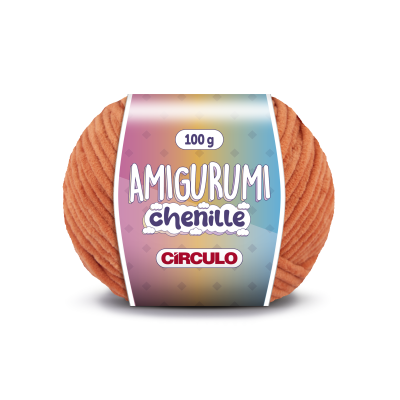 Novelo de fio chenille laranja para amigurumi com etiqueta multicolorida