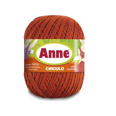 Novelo de fio Anne cor laranja com rótulo da marca Círculo