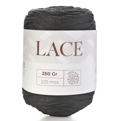 Fio preto para tricô com etiqueta branca