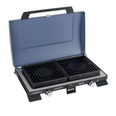 Chapa de grelhar portátil a gás azul e preta com tampa aberta