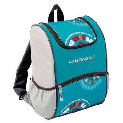 Mochila azul e cinza com padrão colorido e texto CAMPINGAZ
