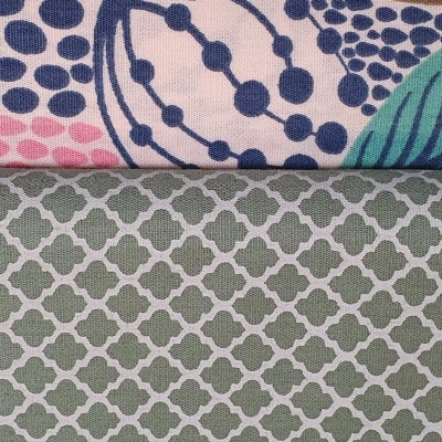 tecidos com padrões abstrato e geométrico em diversas cores