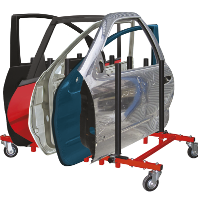 Suporte com rodas a transportar portas de carro de várias cores