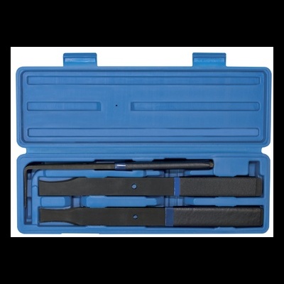 Conjunto de ferramentas preto em estojo azul aberto