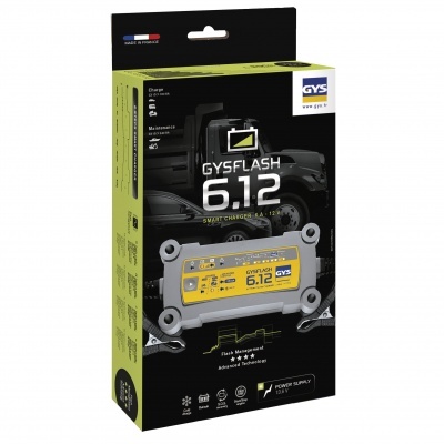 Embalagem de carregador GYSFLASH 6.12 preto e verde com texto e ícones