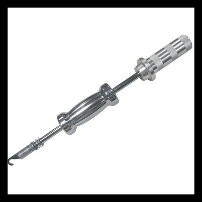 ferramenta metálica com cabo e gancho no fundo branco