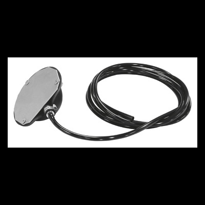 Cabo preto com conector metálico e caixa oval com parafusos