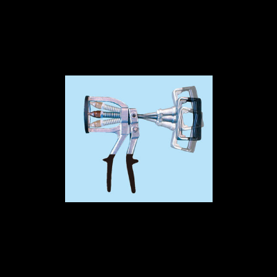 Dois saca-rolhas de alavanca em metal com alças pretas sobre fundo azul