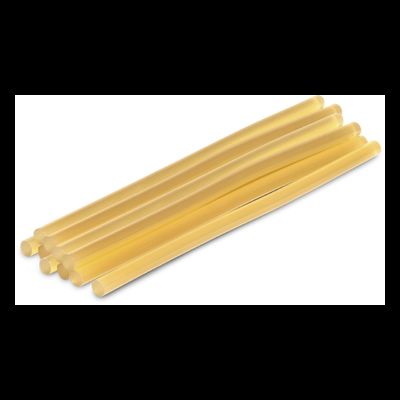 Pedaços de espaguete cru amarelo claro empilhados