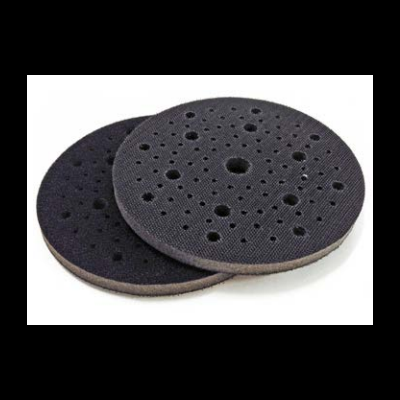 Dois discos de lixagem redondos pretos com furos sobre fundo branco