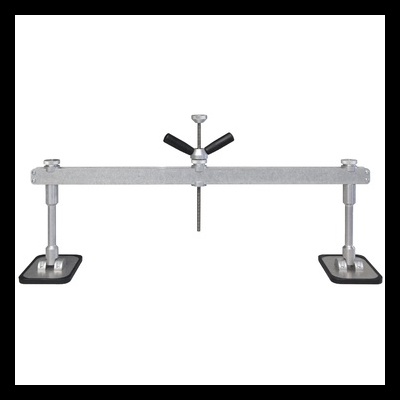Ferramenta ajustável metálica com barra horizontal e manivela preta