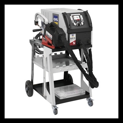 Equipamento industrial de soldadura GYS em carrinho com rodas