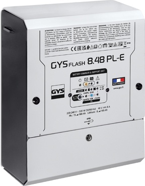 Carregador de bateria GYS FLASH 8.48 PL-E em caixa metálica cinzenta