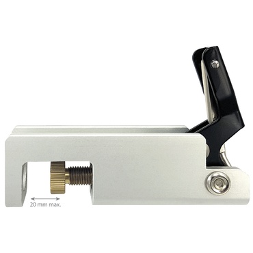 Prensa de bancada metálica com alavanca preta e parafuso dourado