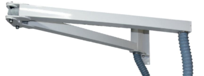 Braço articulado branco com mangueiras azuis-claras