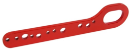 Peça metálica vermelha com orifícios e alça oval