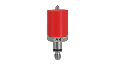 Peça mecânica com corpo vermelho, ponta metálica e rosca na base, com inscrição A4.