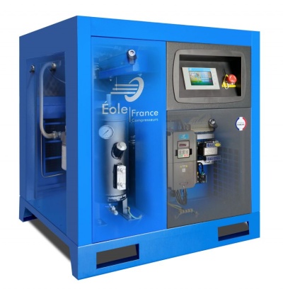 Compressores industriais azul com painel digital e logo Éole France