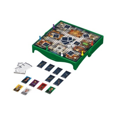 Jogo de tabuleiro Clue com cartas, dados e peões coloridos