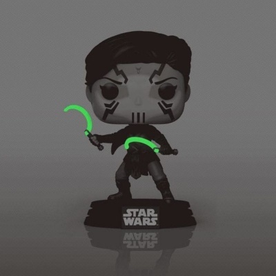 Funko Pop Star Wars personagem com roupas pretas e armas verdes