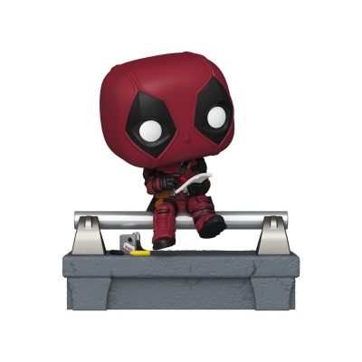 Figura colecionável Deadpool vinil sentado estrutura cinzenta faca