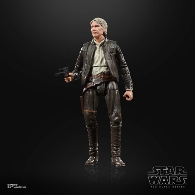 Figura de ação Star Wars com casaco marrom e arma preta em fundo negro