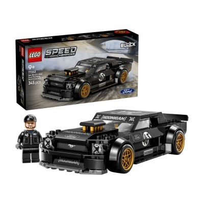 Conjunto LEGO Speed Champions Ford Mustang preto com detalhes dourados e mini figura