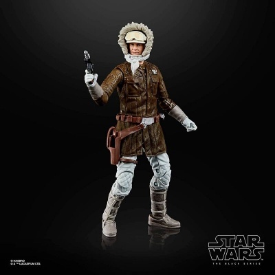 Figura de ação Star Wars com roupa de inverno castanha e cinzenta em fundo preto