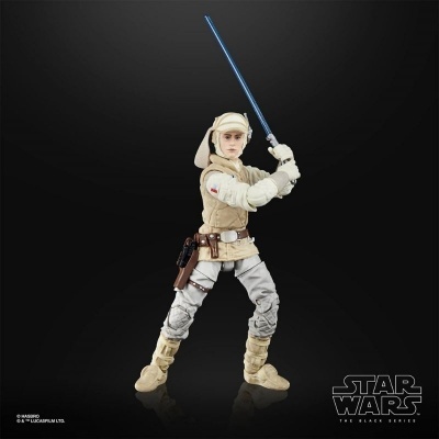 Figura de ação Star Wars com roupa de caçador de areia e espada de luz azul